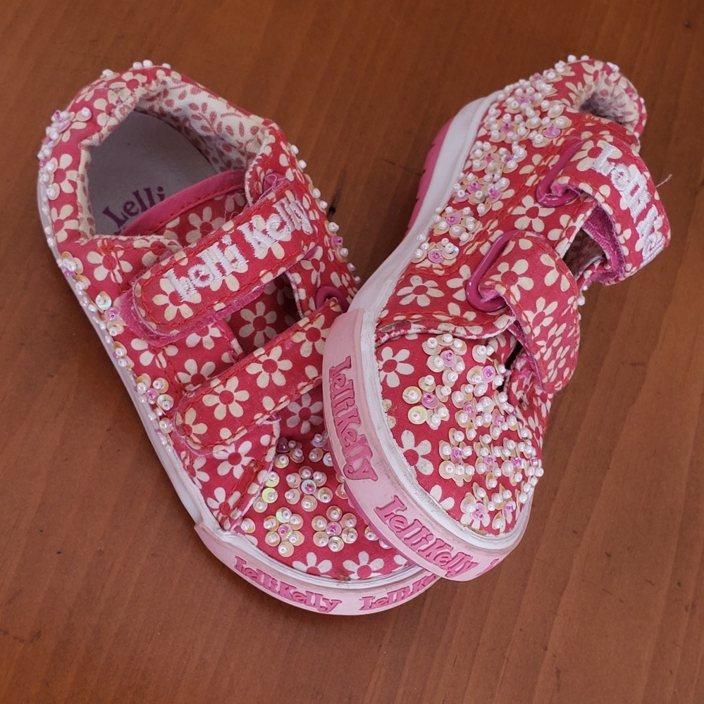 Lelli Kelli Toddler Sneakers (7.5T)